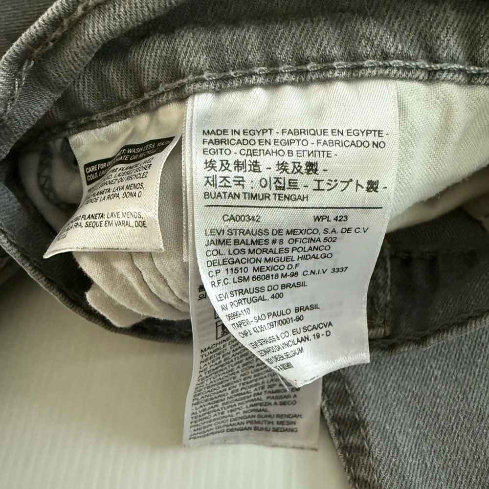 Levis 541 Jeans Mens 42x30 Gray Denim Athletic Slim Fit Tapered Stretch Workwear
